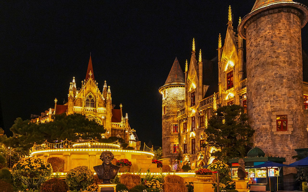 Biglietto notturno per il Sun World Ba Na Hills + Trasferimenti e cena — 3