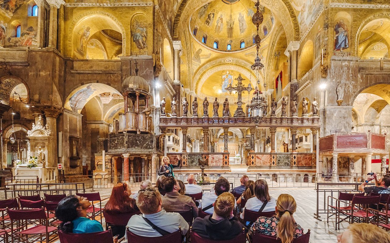 Tour notturno della Basilica di San Marco con Palazzo Ducale opzionale — 4