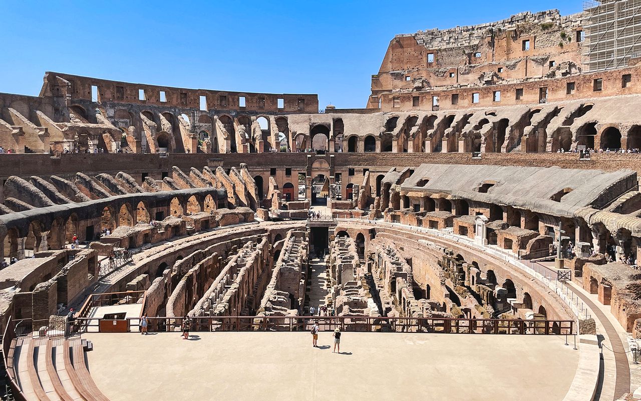 Colosseo, Colle Palatino e Foro Romano con tour guidato al piano dell'arena — 3