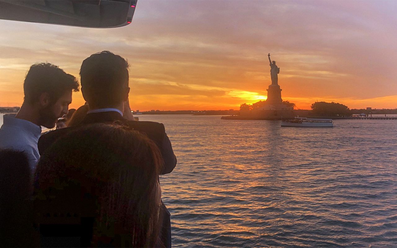 Crociera al tramonto della Statua della Libertà — 3