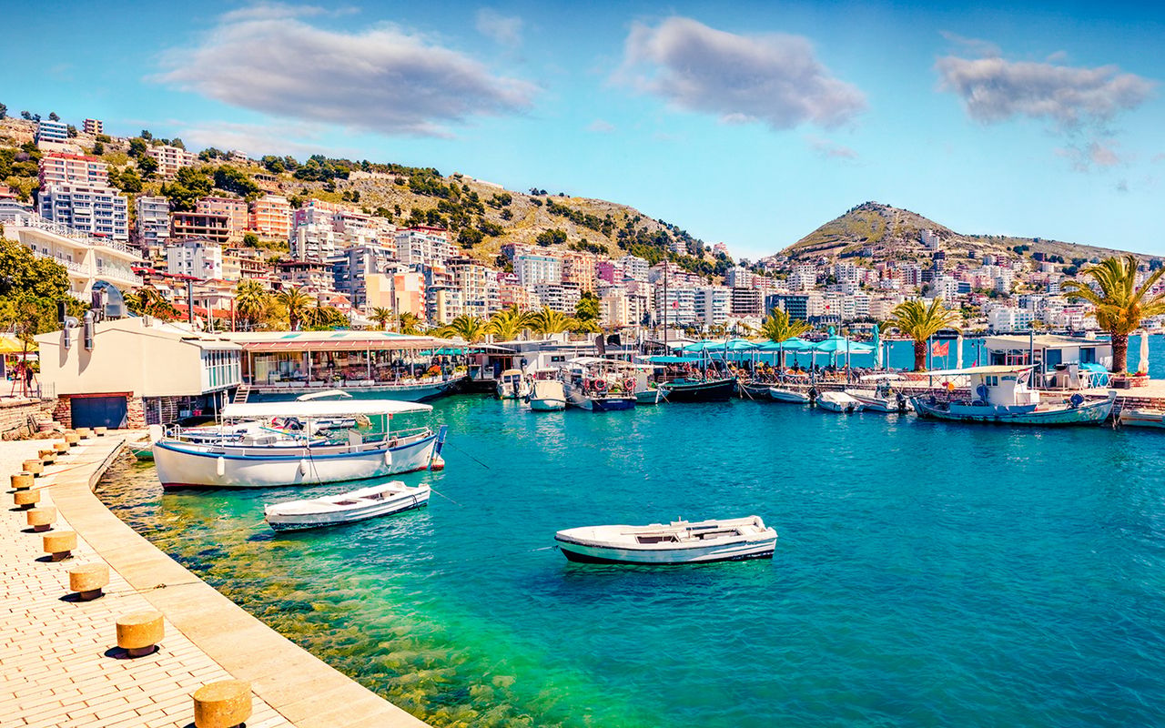 Da Tirana/Durazzo/Golem: tour in giornata dell'Occhio Azzurro, Saranda e Ksamil — 4