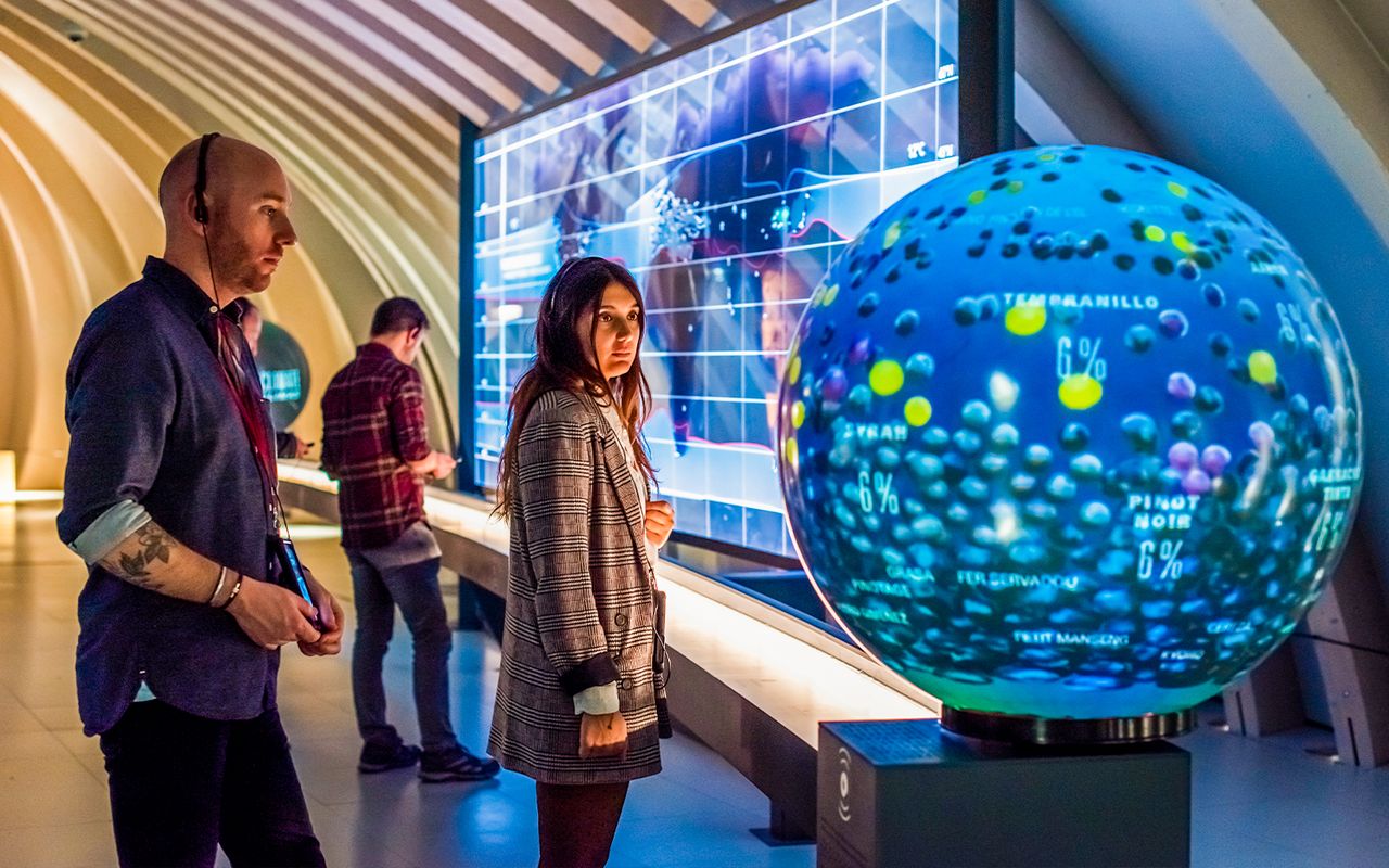 Biglietti per la Cité du Vin con tour audio autoguidato e degustazione di vini — 2