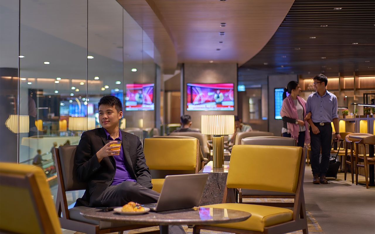 Plaza Premium Lounge: KLIA Terminal 1 — 3