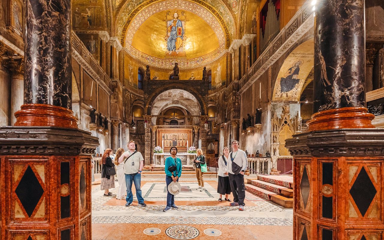 Tour notturno della Basilica di San Marco con Palazzo Ducale opzionale