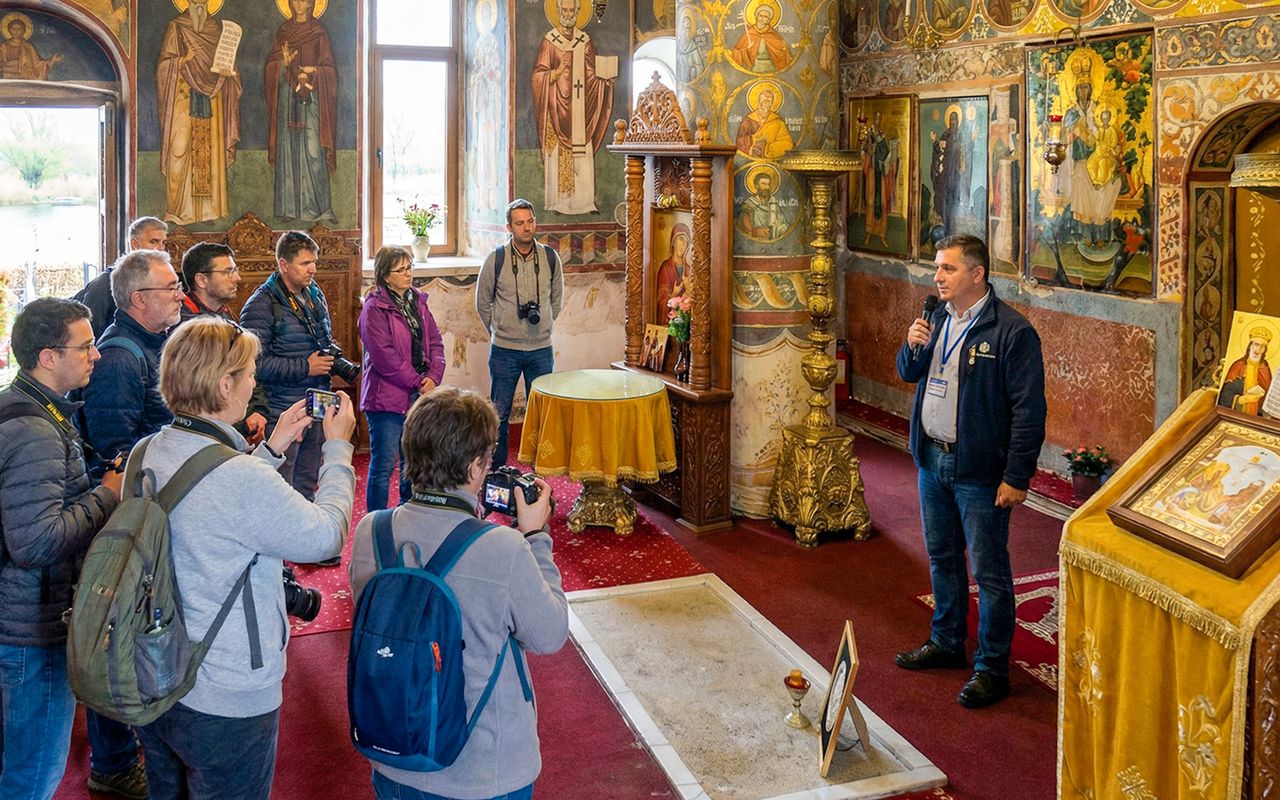 Tour di un giorno della Tomba di Dracula al Monastero di Snagov e della Miniera di Sale di Slanic da Bucarest
