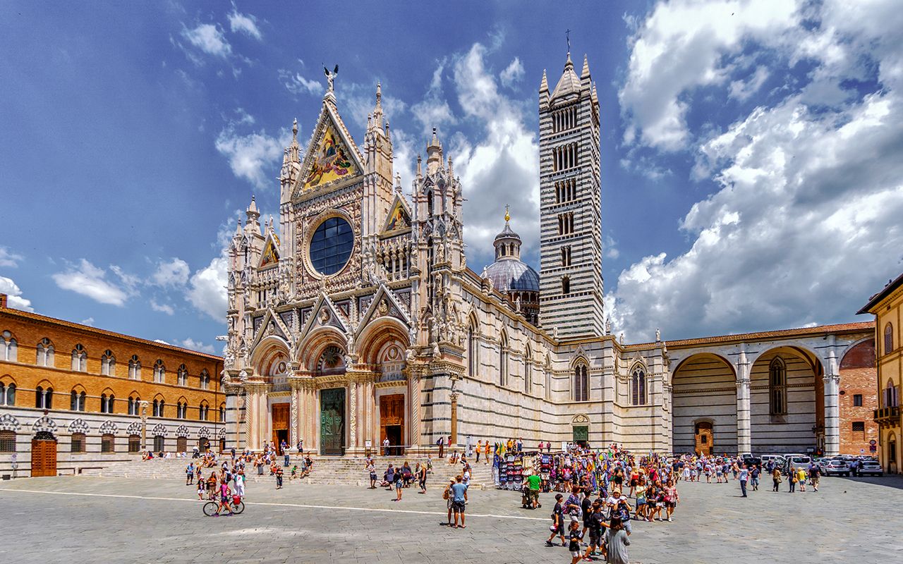 Da Firenze: tour in giornata di Siena e San Gimignano con degustazione di vini e pranzo — 2