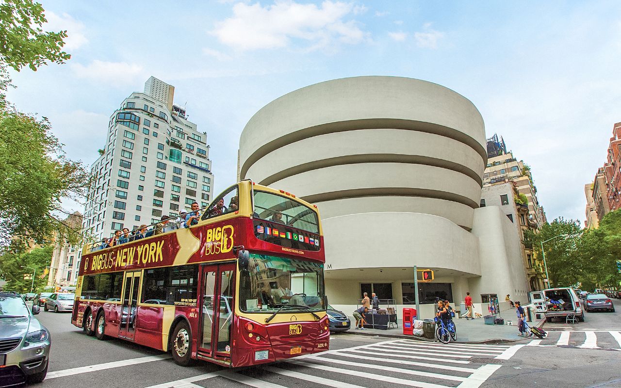Combo: tour di New York in autobus Hop-on Hop-off + biglietti per la Statua della Libertà ed Ellis Island — 8
