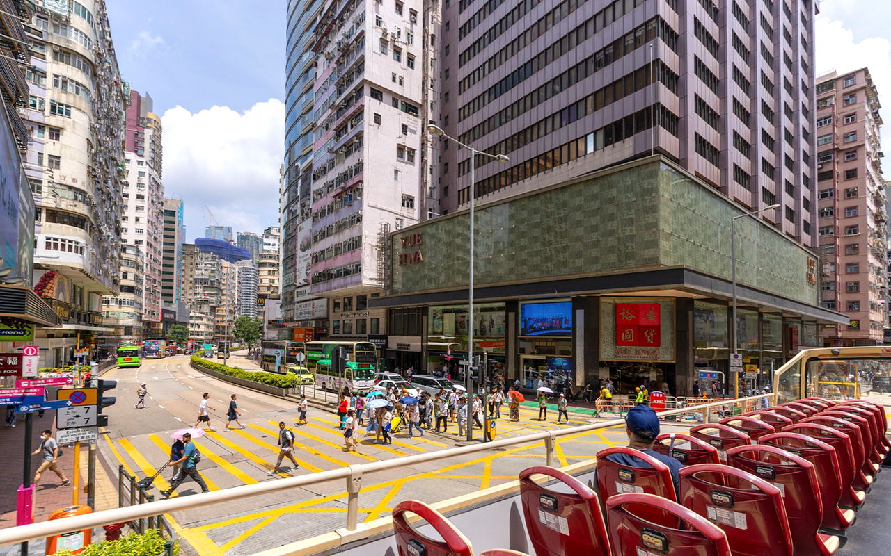 Big Bus: tour in autobus Hop-on Hop-off di Hong Kong con trasferimento in traghetto da Victoria Harbor — 6