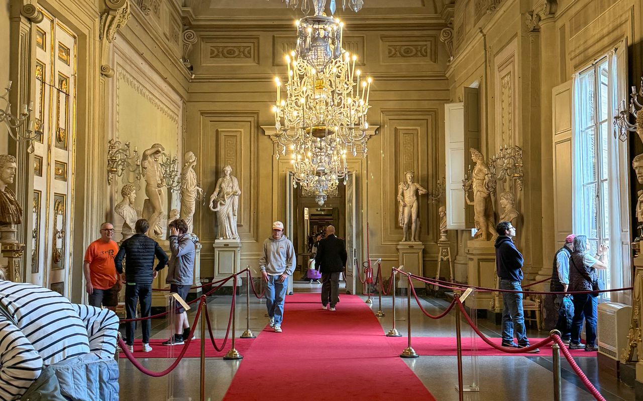 Tour guidato Palazzo Pitti e Galleria Palatina con accesso Salta la Fila — 3