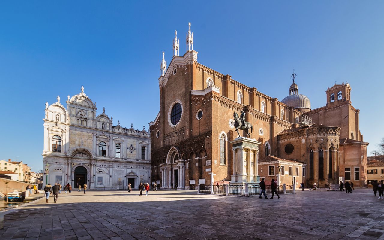 Tour guidato a piedi di Venezia con giro in gondola — 8