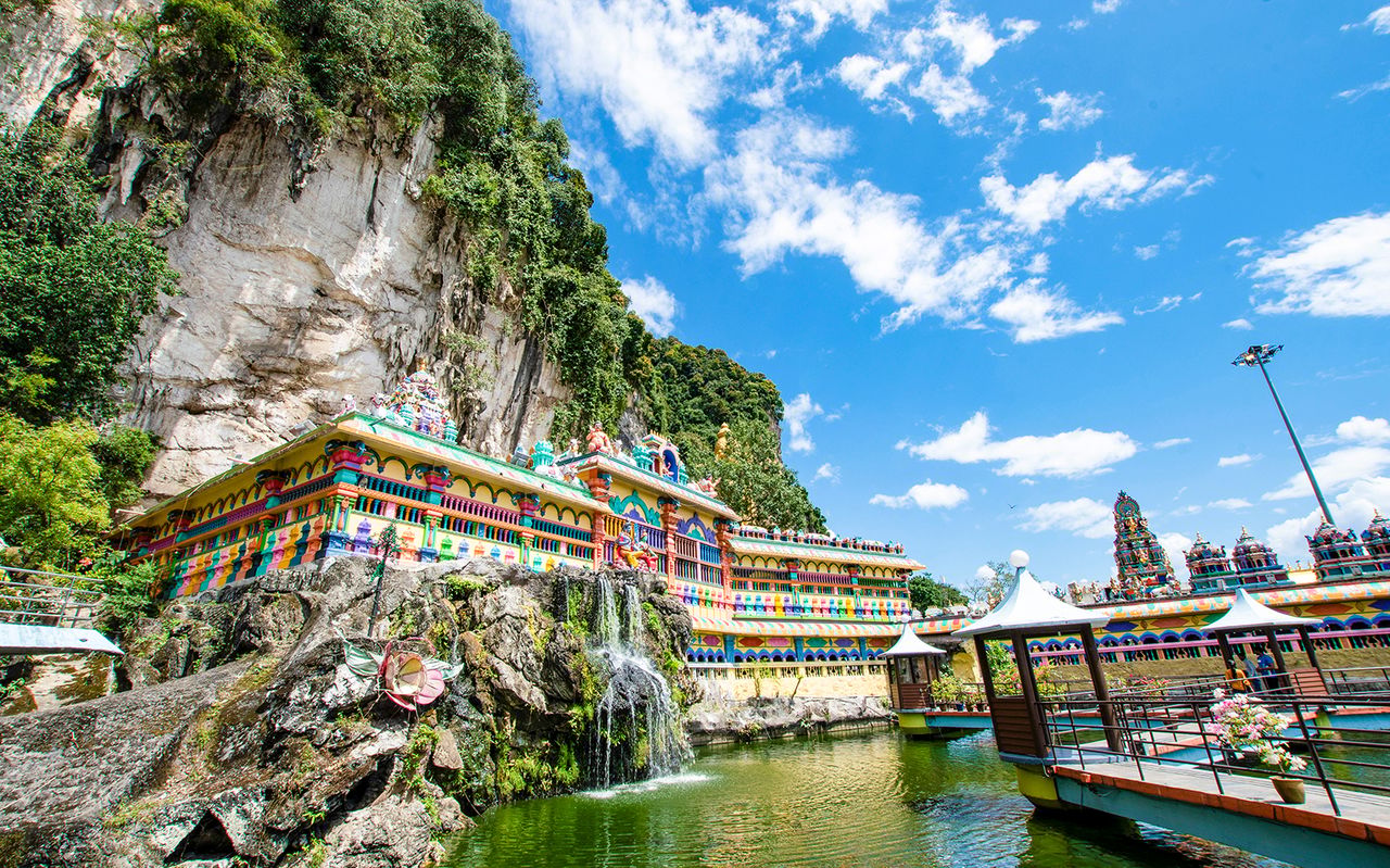 Da Kuala Lumpur: Tour privato di mezza giornata delle Batu Caves e dei templi culturali con trasferimenti — 3