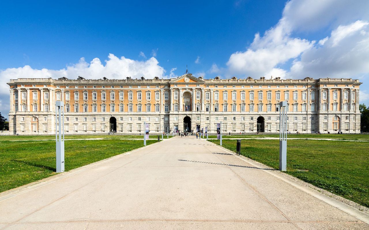 Tour guidato della reggia di Caserta in un gruppo piccolo