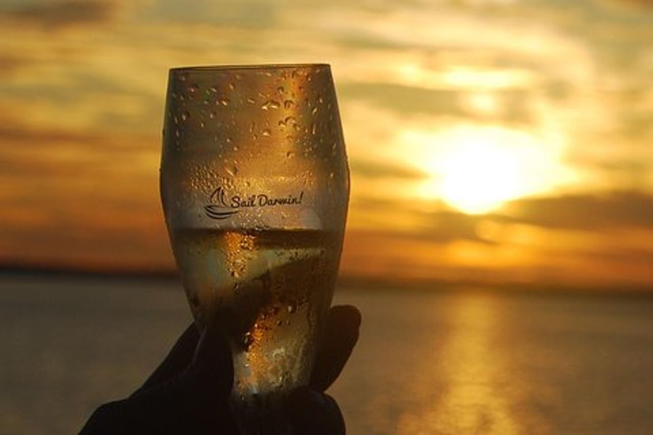 Crociera al tramonto di 3 ore da Darwin con cena e spumante