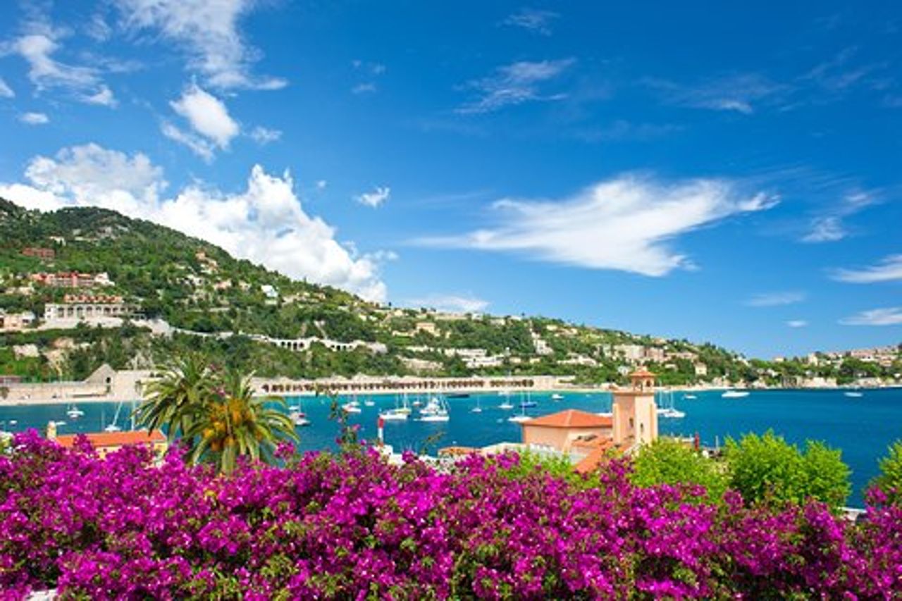 Tour privato di un'intera giornata sulla Costa Azzurra da Monaco