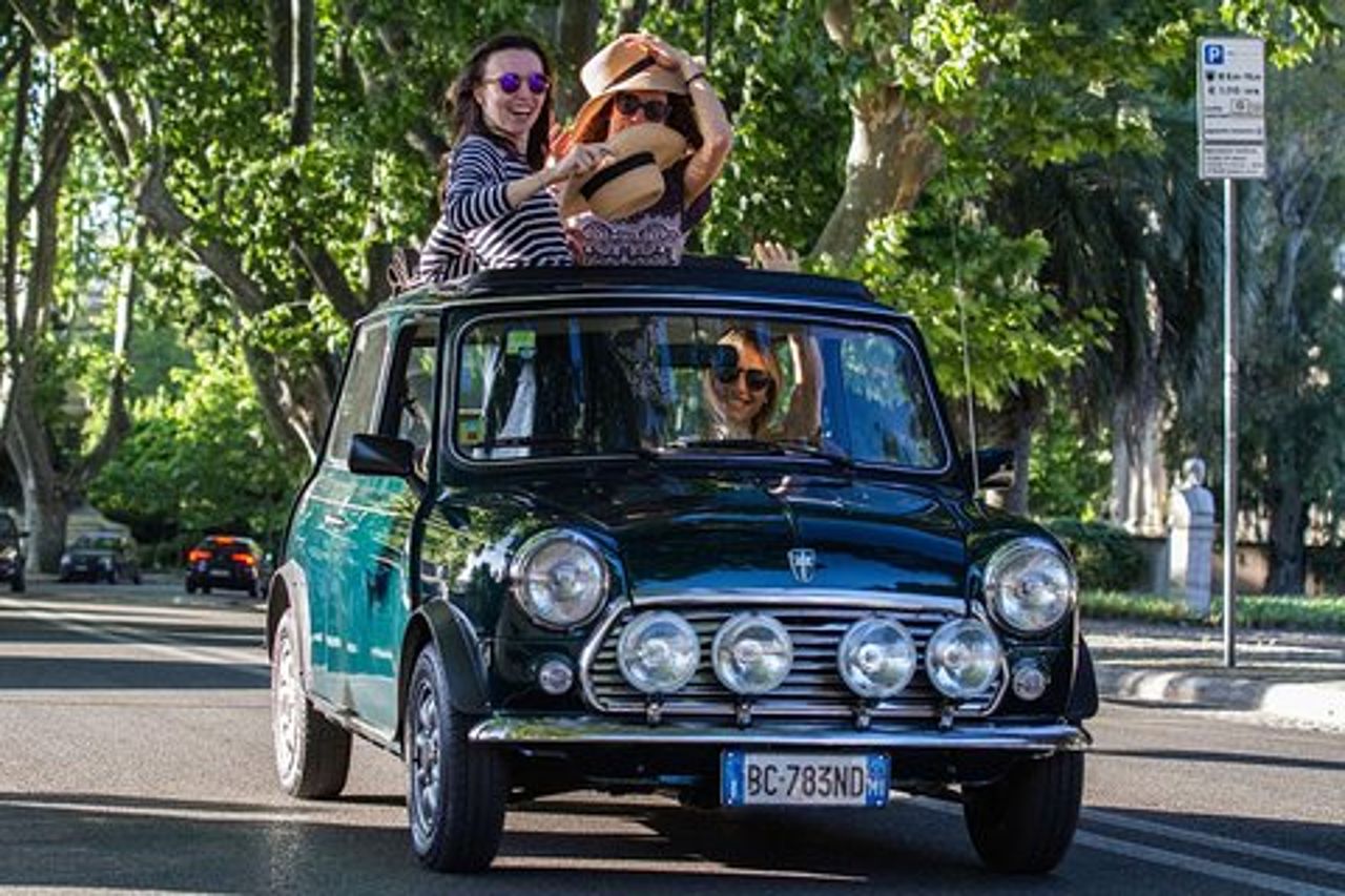 PENSA IN GRANDE, VAI MINI! Roma Day&Night in Mini Cooper Classic Cabrio