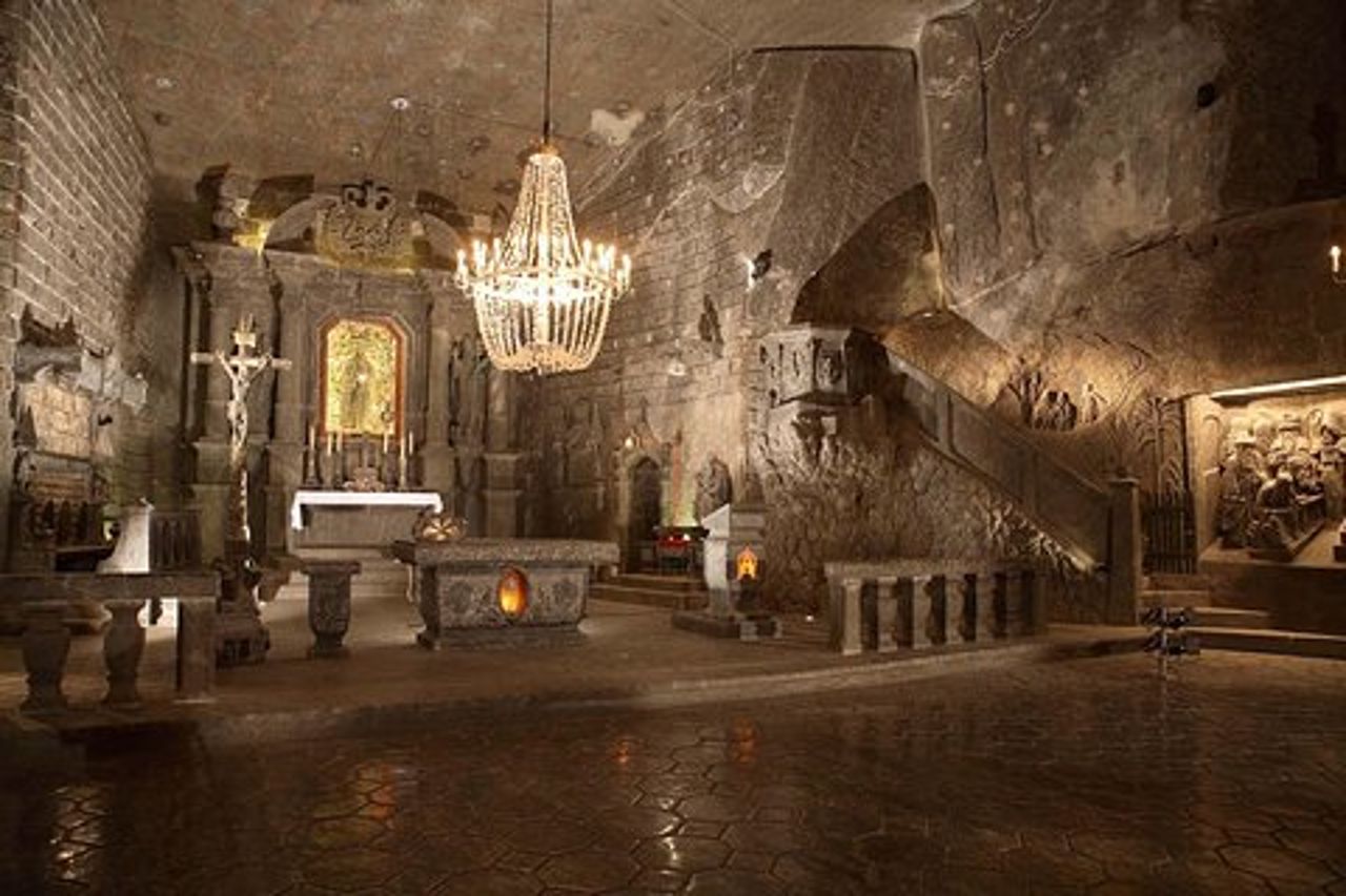 Miniera di sale a Wieliczka con trasporto privato, tour da Cracovia