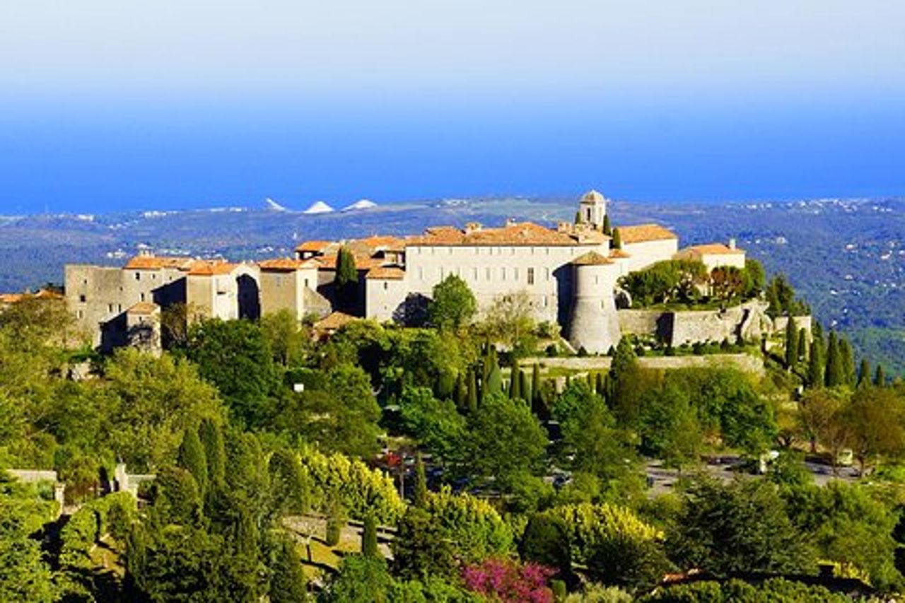 Private French Riviera West Coast, villaggi collinari e tour di un giorno intero alla lavanda