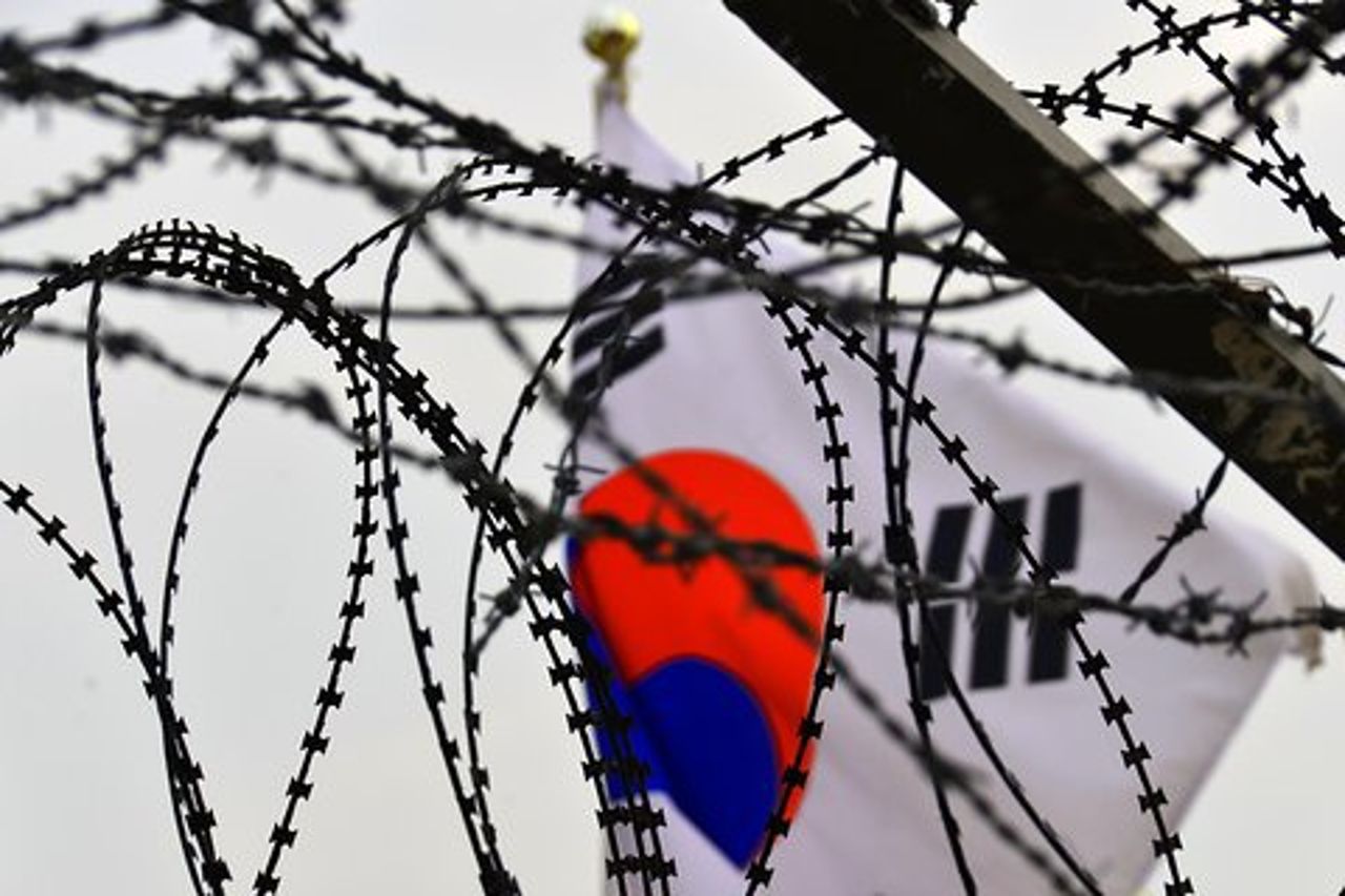Tour della DMZ da Seoul; Incontro dei disertori Coreano e 3° tunnel