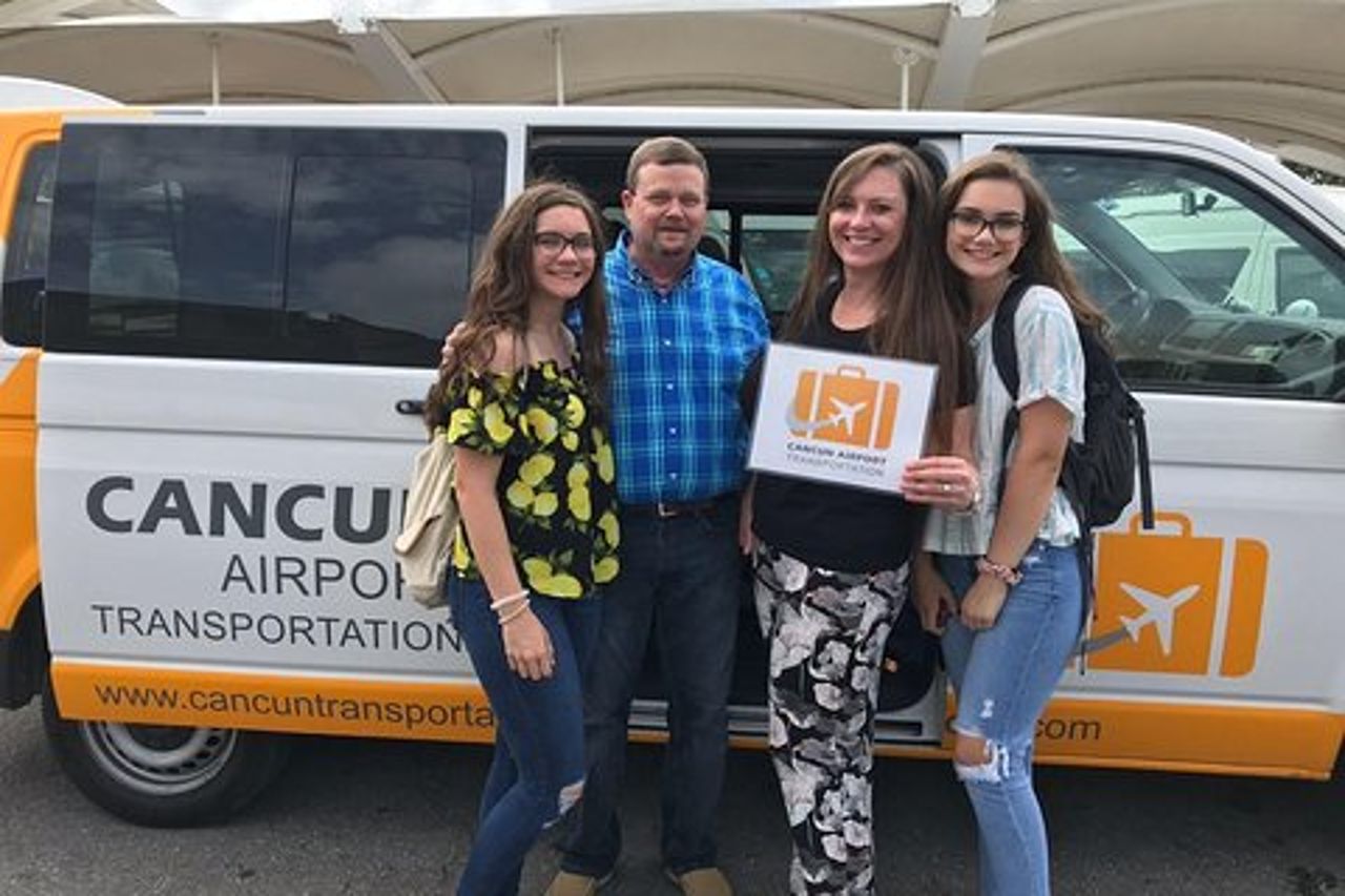 Trasferimento privato dall'aeroporto di Cancun a Playa del Carmen