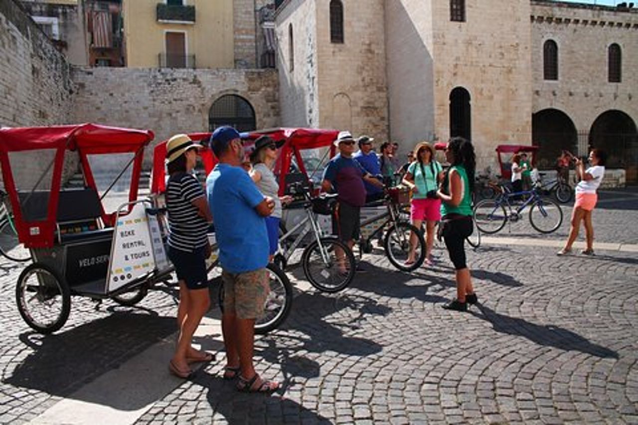 Tour di Bari in risciò