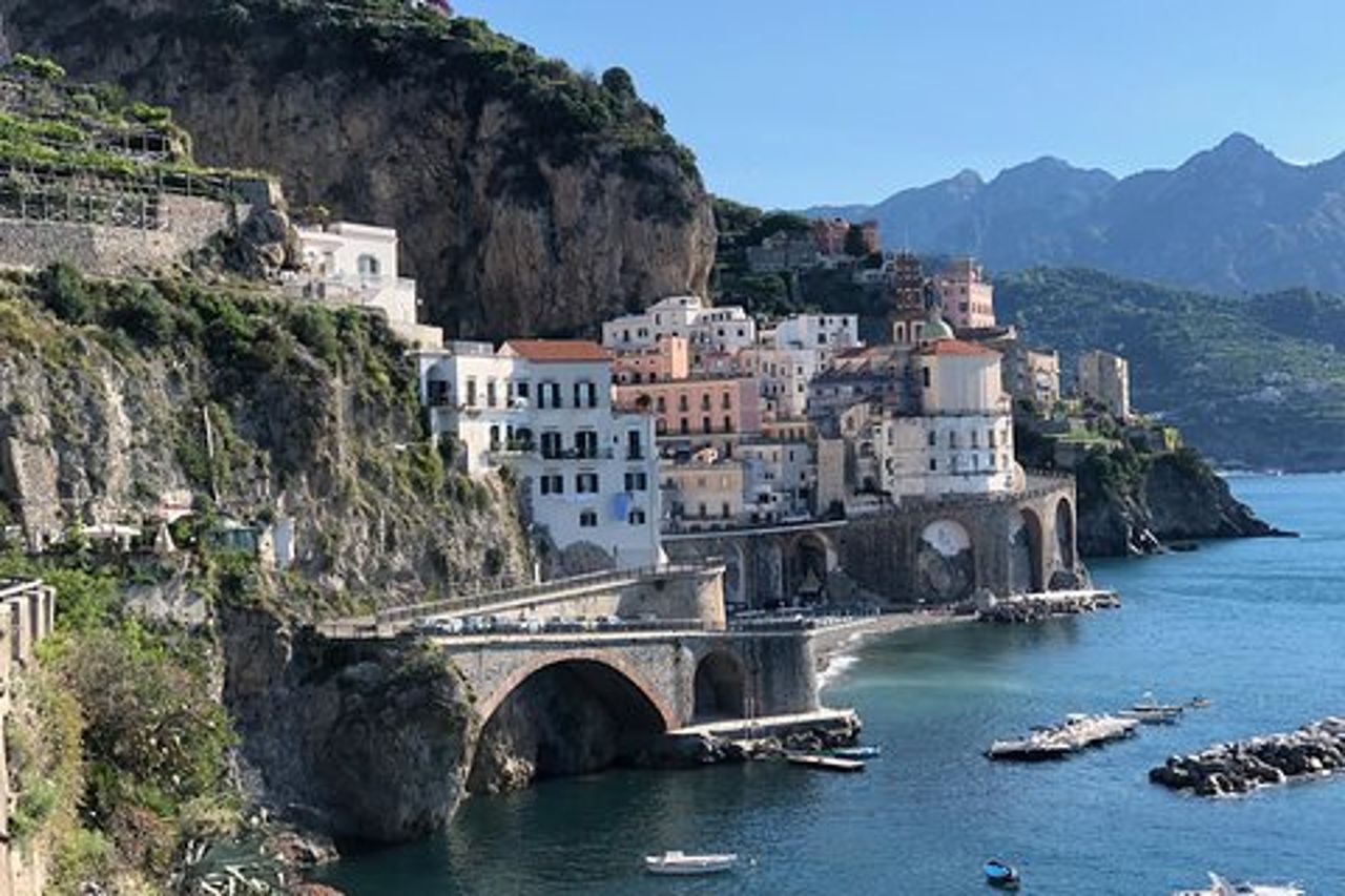 Tour privato della Costiera Amalfitana con Amalfi Ravello e Wine Tour da Positano
