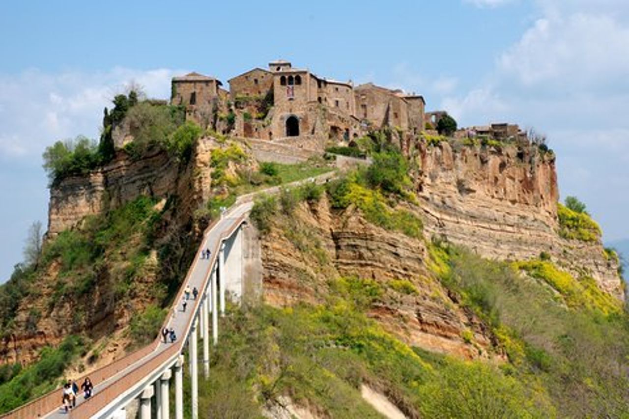 Trasferimento navetta andata e ritorno da Orvieto a Civita di Bagnoregio