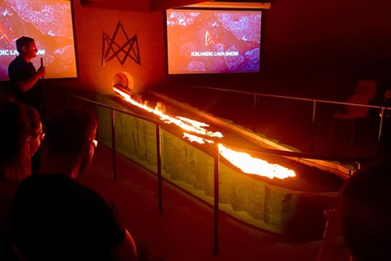 Biglietto d'ingresso al Lava Show Vik
