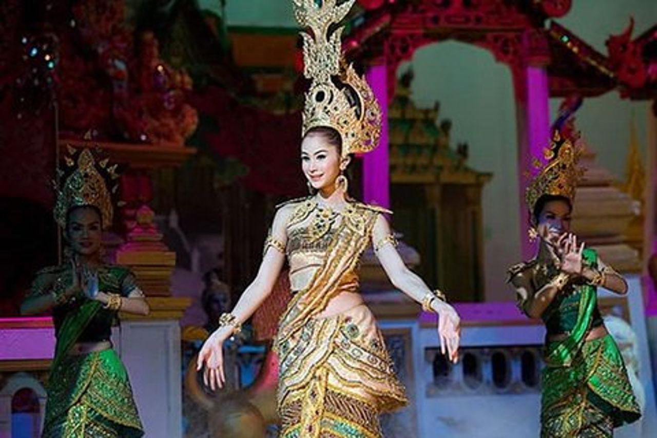 Tiffany’s Show Pattaya Mezzanine Biglietto con trasferimenti privati