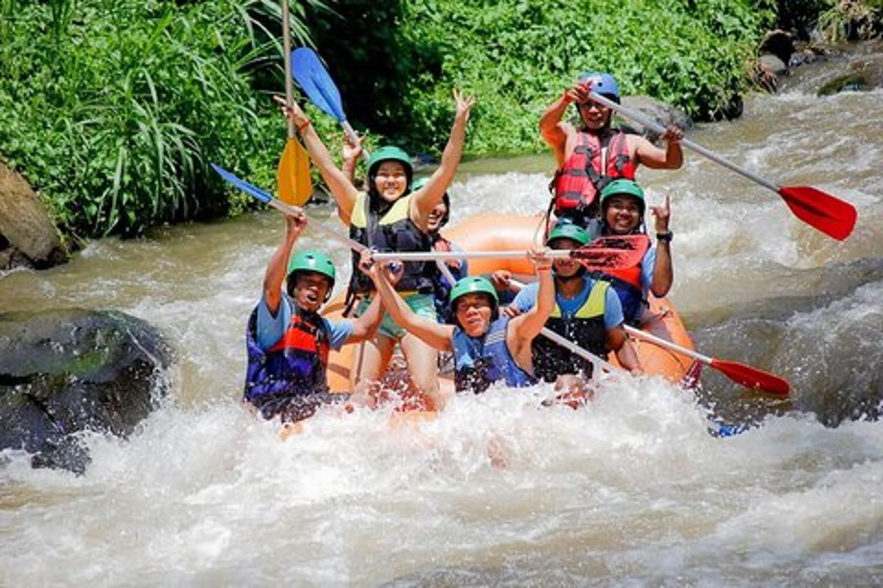Bali White Water Rafting con pranzo