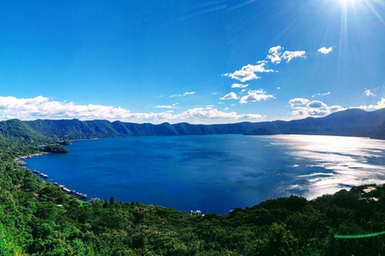 Dall'aeroporto di El Salvador a Santa Ana, Lago Coatepeque o Cerro Verde