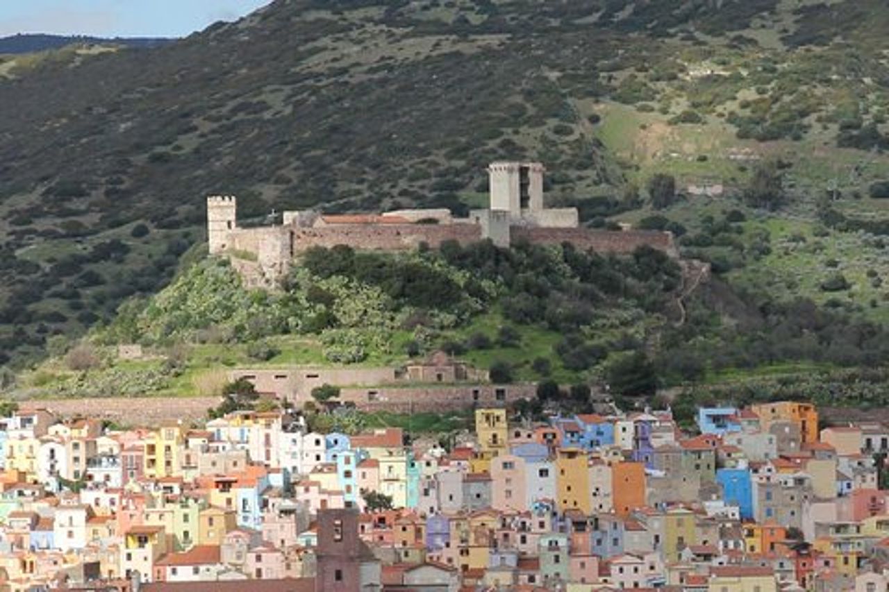Bosa & Nuraghe Santu Antine Da Olbia - Costa Smeralda