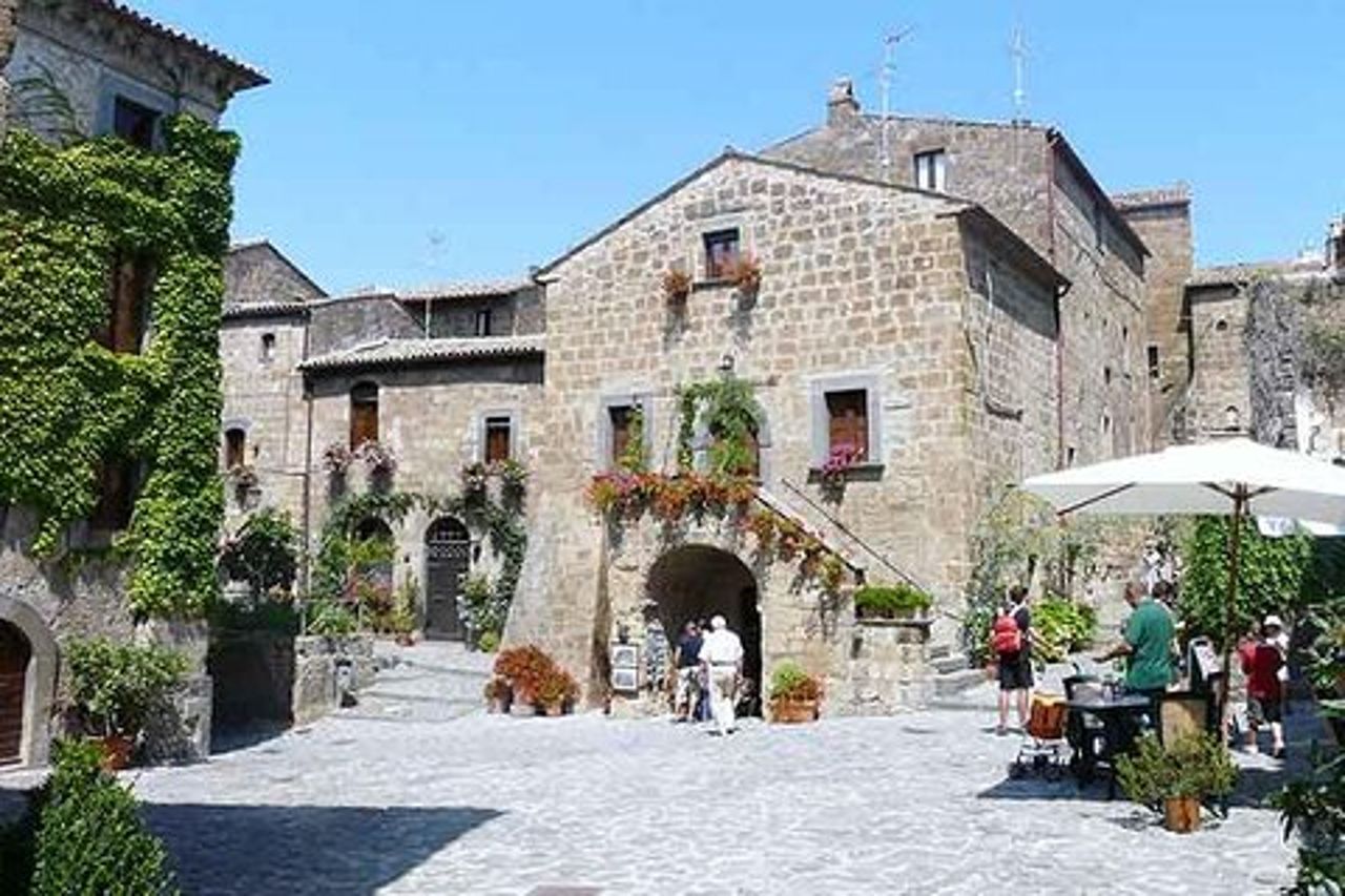 Tour di un giorno a Orvieto e Civita di Bagnoregio dal porto di Civitavecchia