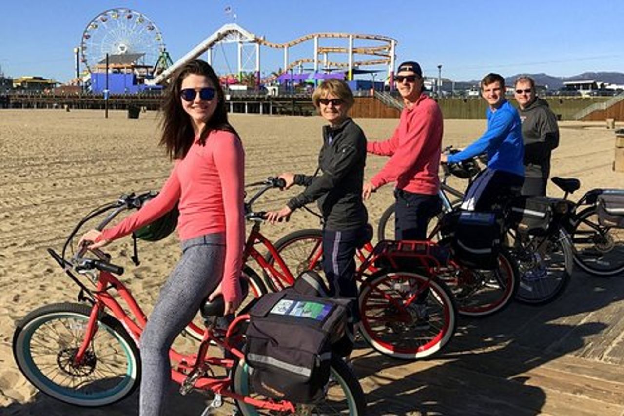 Tour privato in EBike delle spiagge di Santa Monica e Venezia