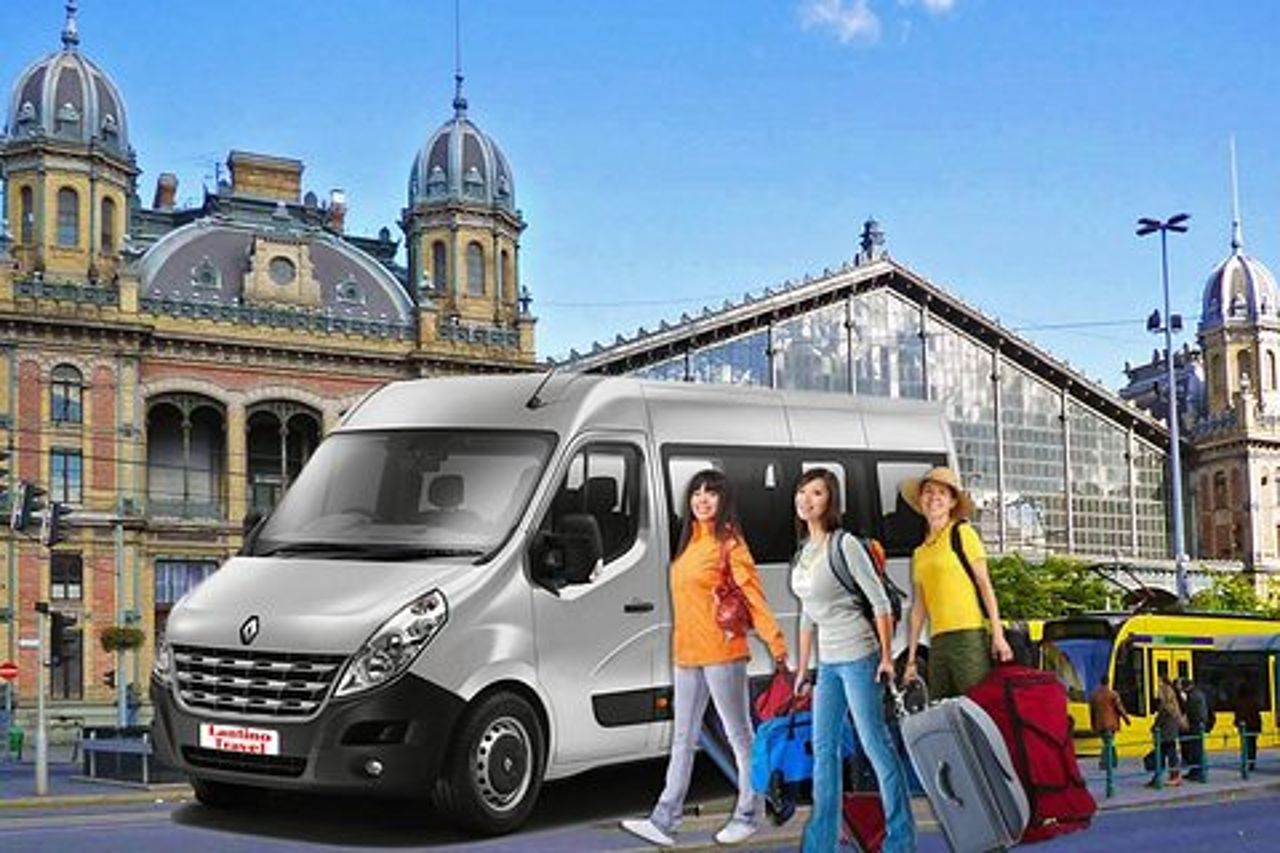 Trasferimento privato dalla città di Budapest all'aeroporto di Budapest - partenza