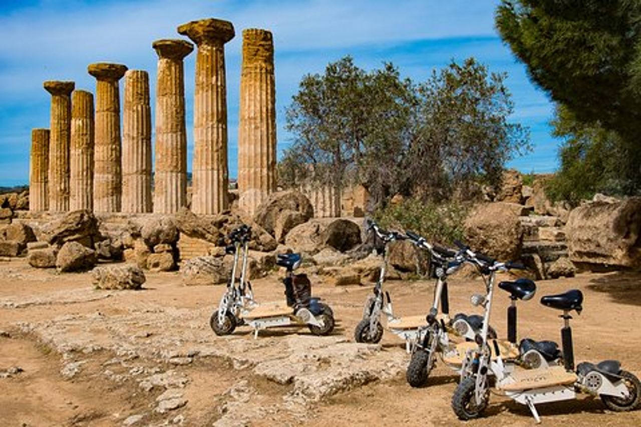 Tour in monopattino elettrico nella Valle dei templi Agrigento