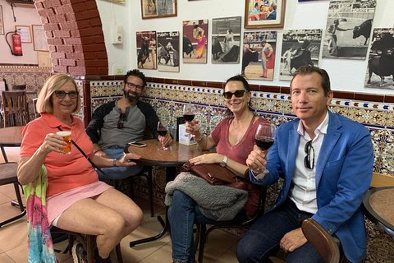 Tapas, bevande e cultura di Almería