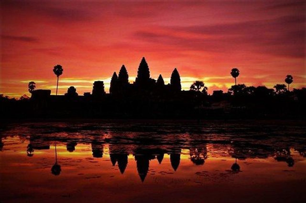 Tour dell'alba di Angkor Wat