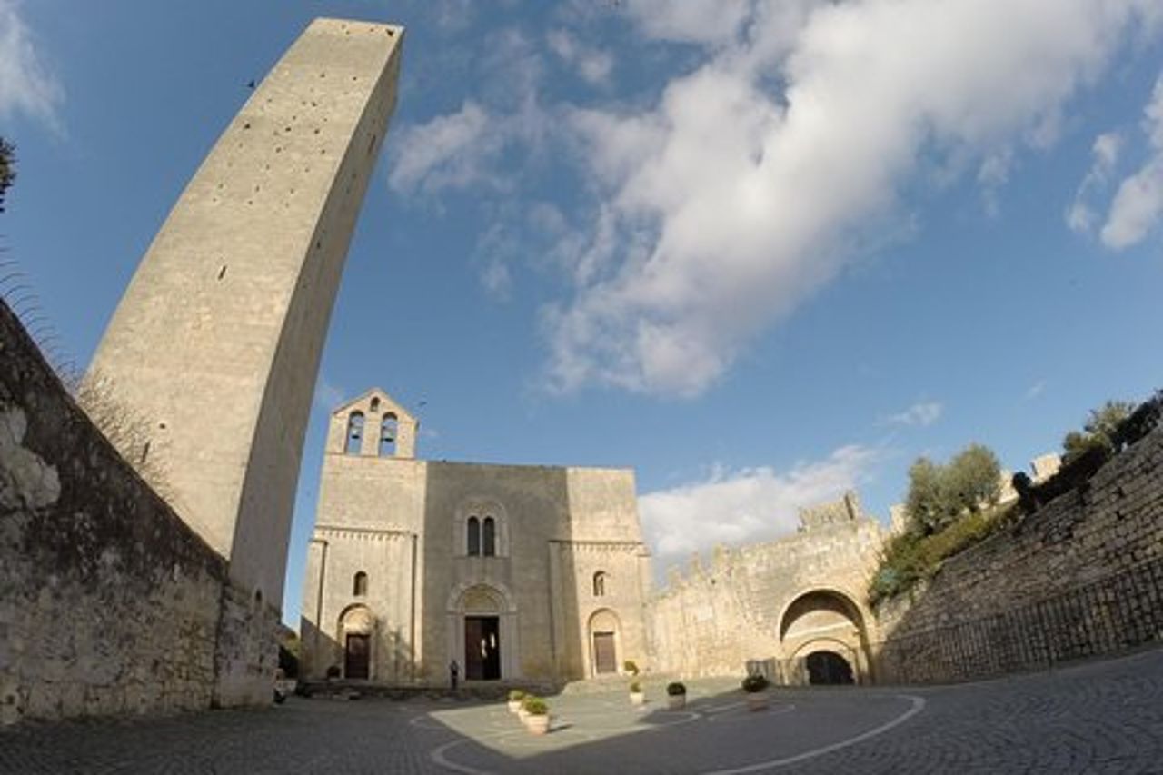Tour privato di storia etrusca da Civitavecchia: Tarquinia e Tuscania