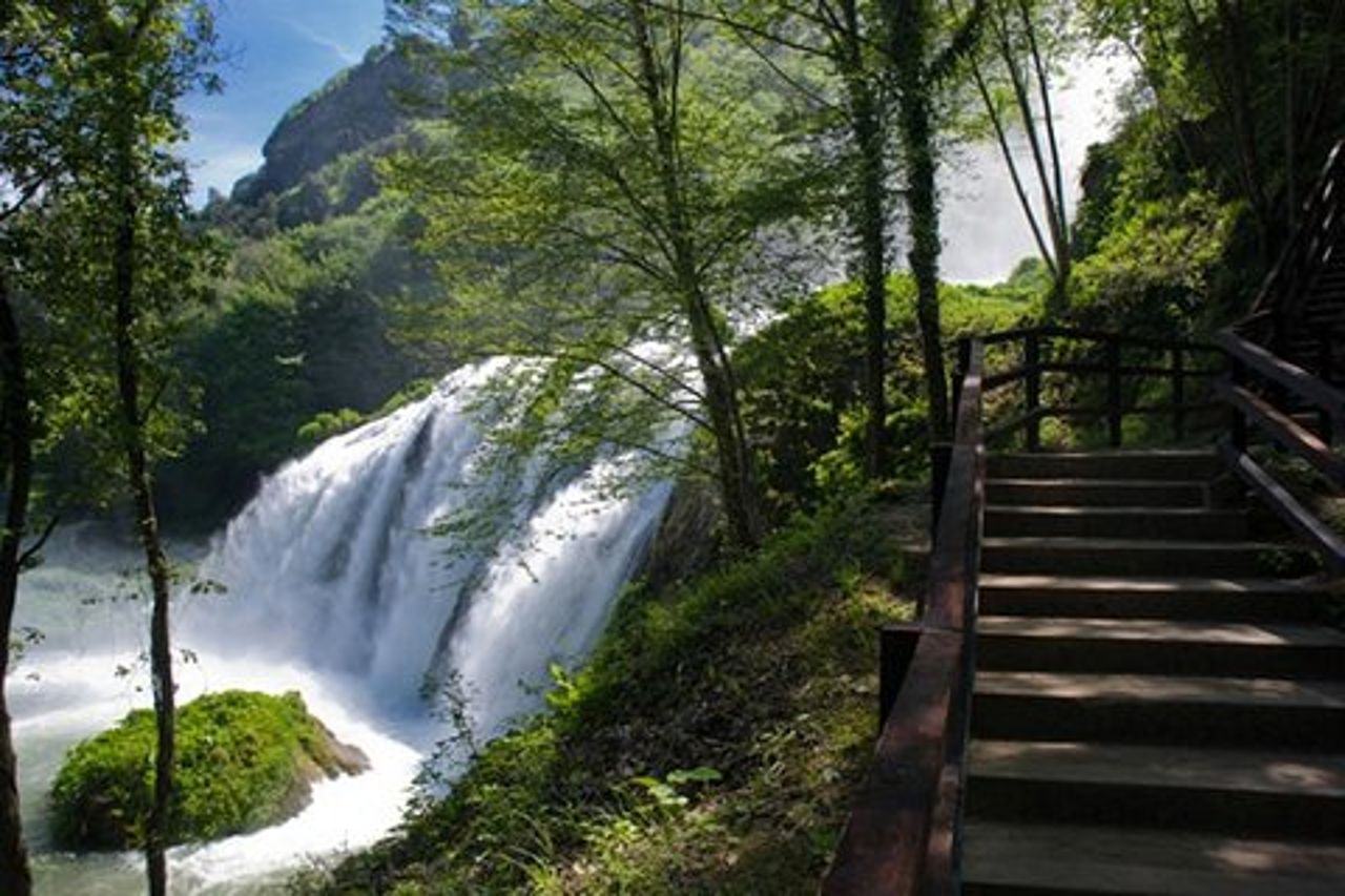 Tour naturalistico della Cascata delle Marmore - Umbria