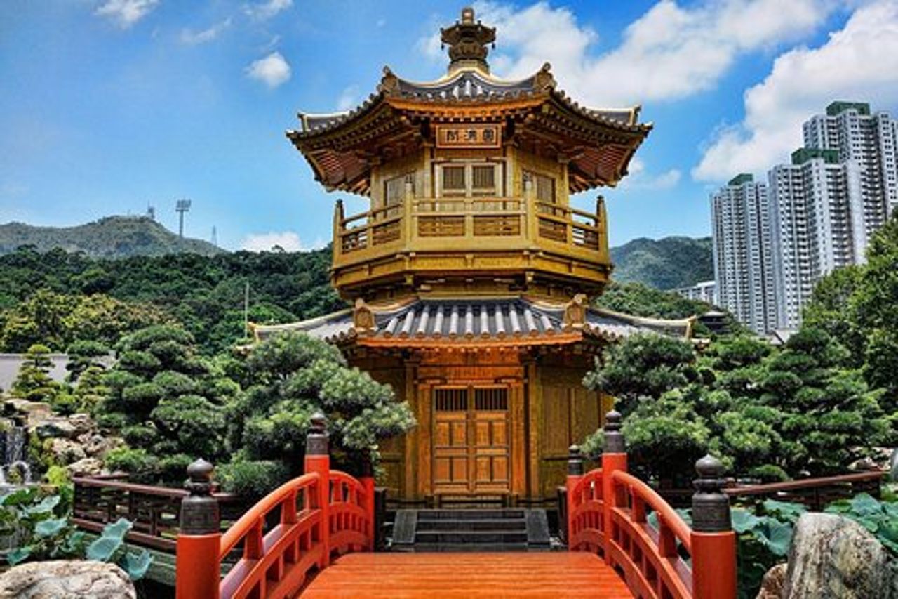 Tour privato di Hong Kong in auto: mezza giornata o giornata intera