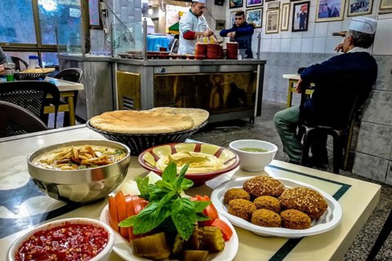 Tour privato a piedi e cibo Amman Downtown