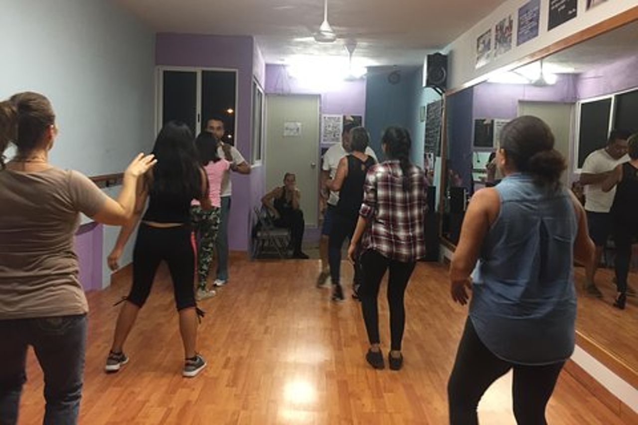 Corso di ballo privato di salsa o bachata