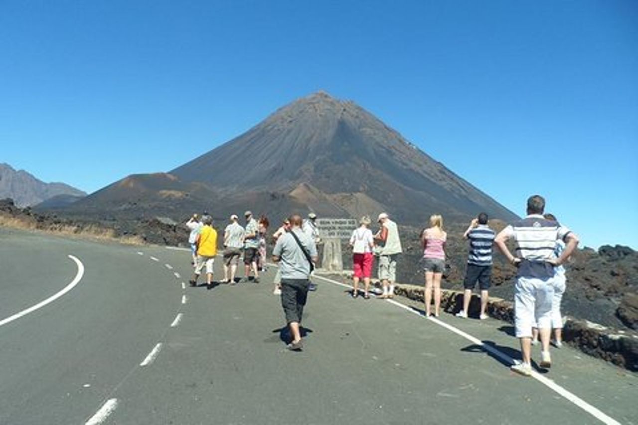 1. Una giornata sull'isola di FOGO per scoprire VOLCAN