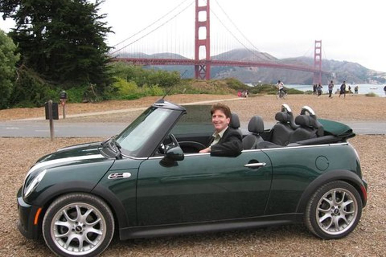 Tour privato personalizzato in MINI Cooper convertibile