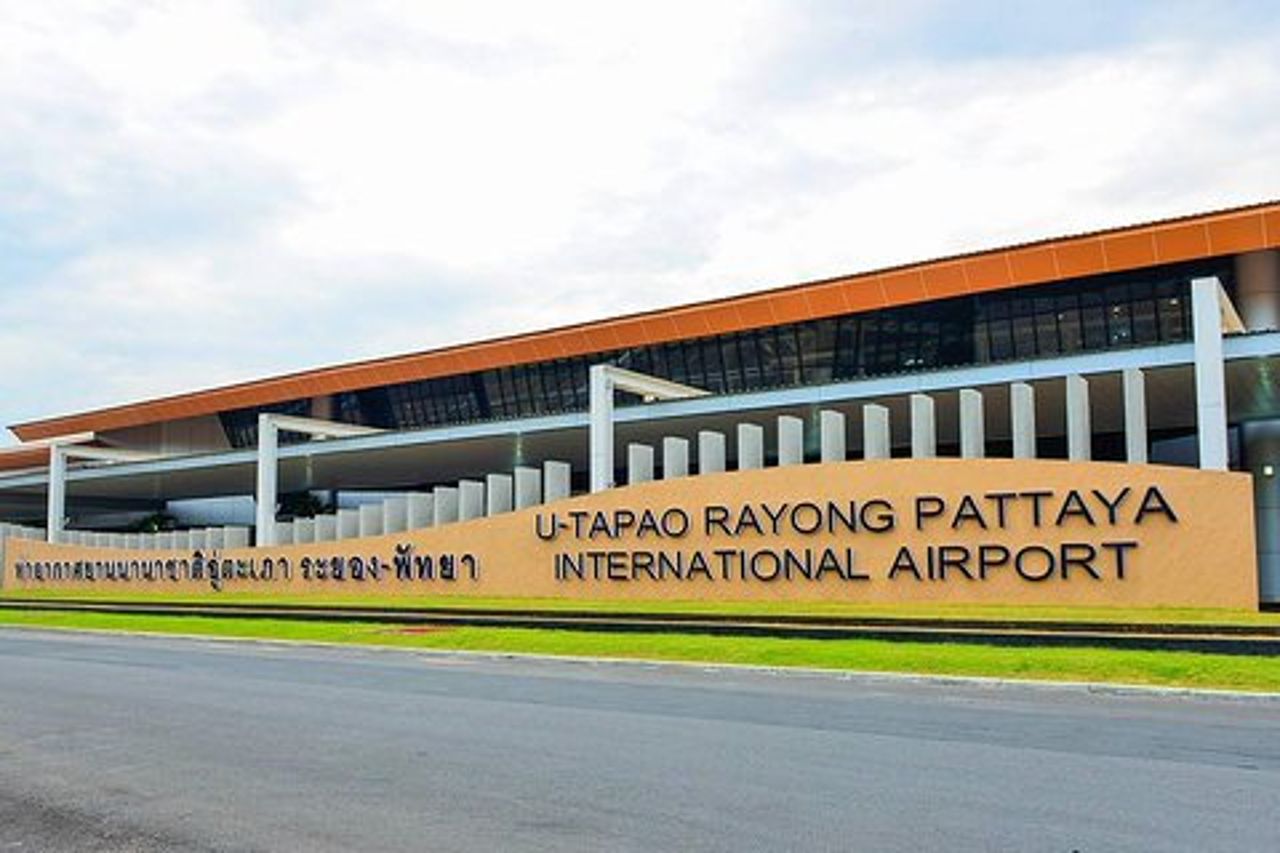 Dall'aeroporto U-Tapao privato all'hotel di Pattaya