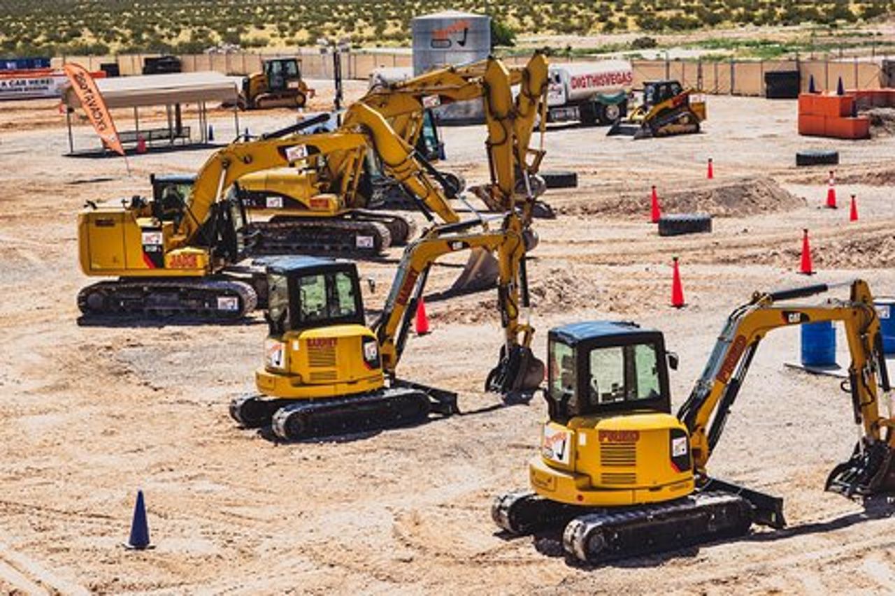 Las Vegas Heavy Equipment Playground: Scava, Spingi e Gioca!