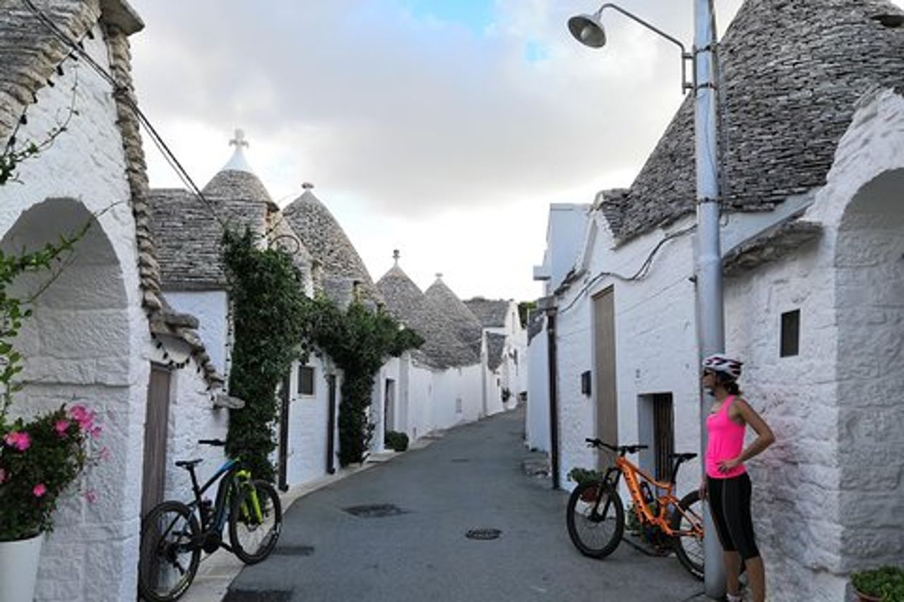 GPS self guide Alberobello e Masseria + assaggi Mozzarelle e Focaccia in E-bike
