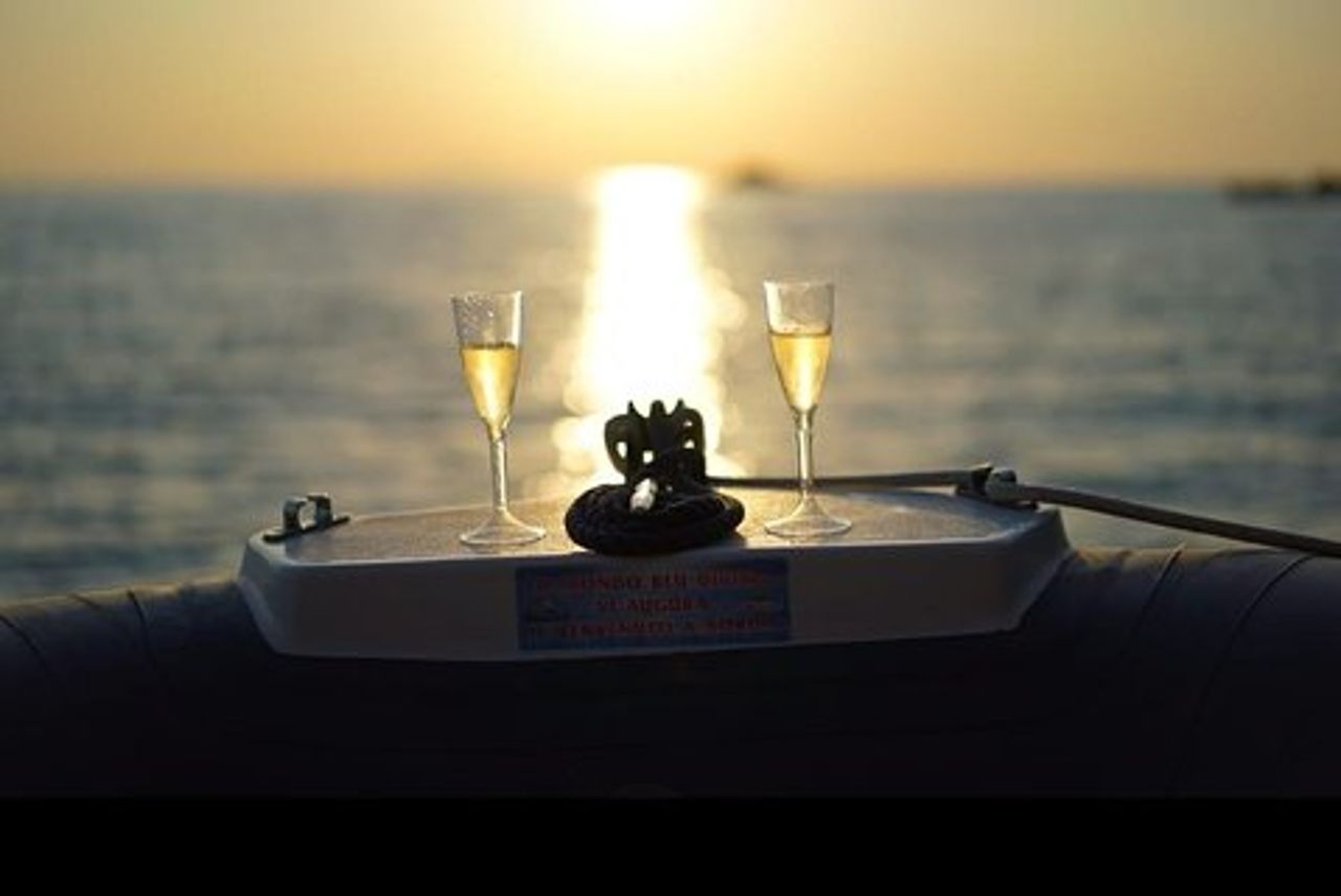 Al Tramonto sulla Costa degli Dei: Emozioni in Mare