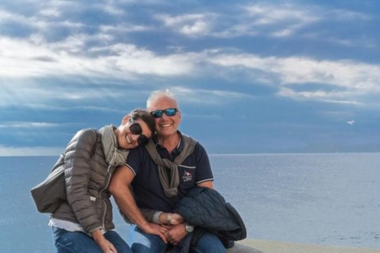 Sessione fotografica privata con un fotografo locale nel lago di Ledro