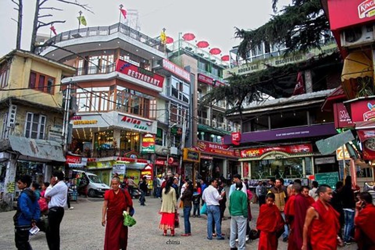 Dharamshala: tour panoramico della città personalizzabile di un'intera giornata